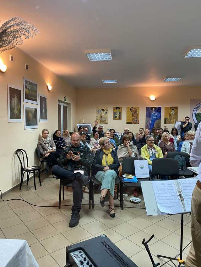 [FOTO] Święto kreatywności i sztuki - Festiwal Artystów Lokalnych Sztuka Stąd w Janowcu