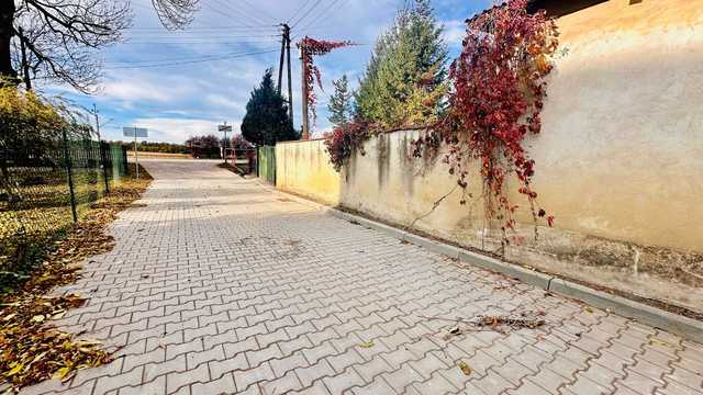 [FOTO] Nowe drogi w Nowym Dworze – lepsza komunikacja dla mieszkańców!