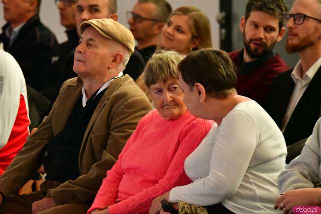 [FOTO,WIDEO] Ziębice świętują historyczne otwarcie nowej Hali Sportowo-Widowiskowej - inwestycja, która zmienia oblicze gminy!
