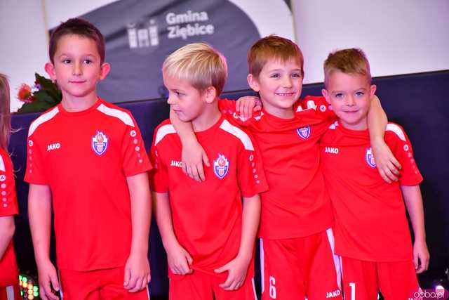 [FOTO,WIDEO] Ziębice świętują historyczne otwarcie nowej Hali Sportowo-Widowiskowej - inwestycja, która zmienia oblicze gminy!