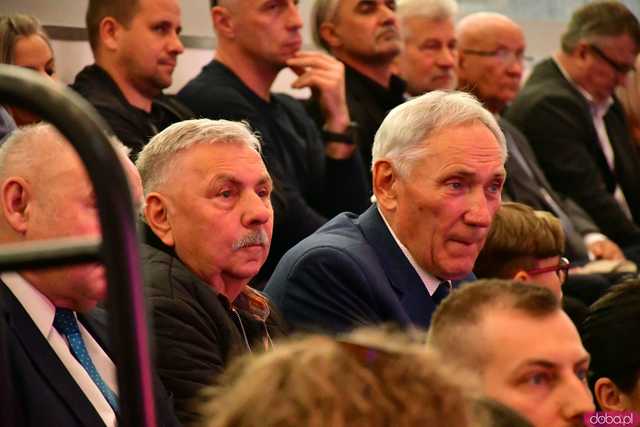 [FOTO,WIDEO] Ziębice świętują historyczne otwarcie nowej Hali Sportowo-Widowiskowej - inwestycja, która zmienia oblicze gminy!