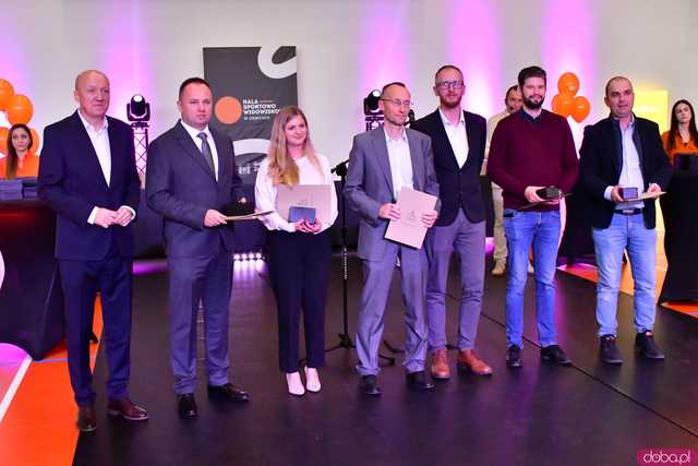 [FOTO,WIDEO] Ziębice świętują historyczne otwarcie nowej Hali Sportowo-Widowiskowej - inwestycja, która zmienia oblicze gminy!