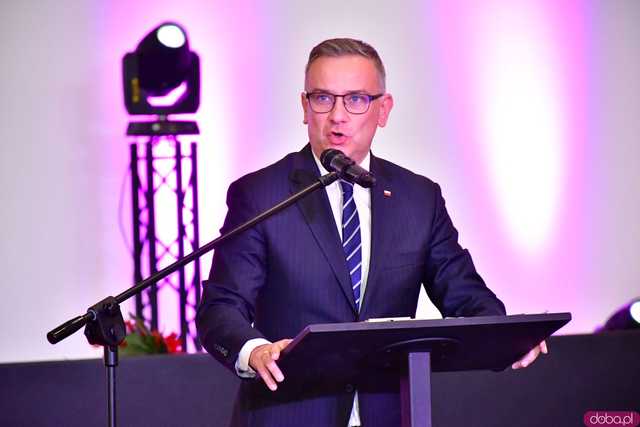 [FOTO,WIDEO] Ziębice świętują historyczne otwarcie nowej Hali Sportowo-Widowiskowej - inwestycja, która zmienia oblicze gminy!