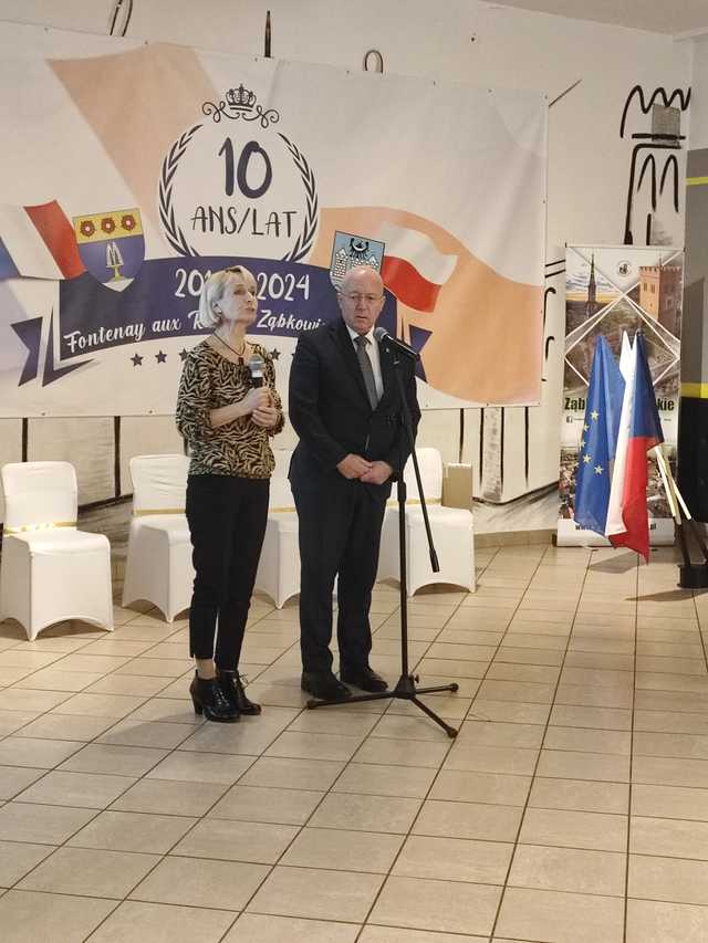 [FOTO] 10 lat wspólnych działań! Ząbkowice Śląskie i Fontenay-aux-Roses odnowiły Przysięgę Partnerstwa