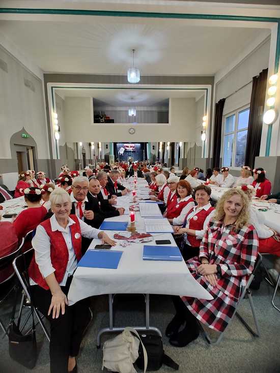 [FOTO] Seniorzy i młodzież dla Niepodległej: Złoty Stok w duchu patriotyzmu