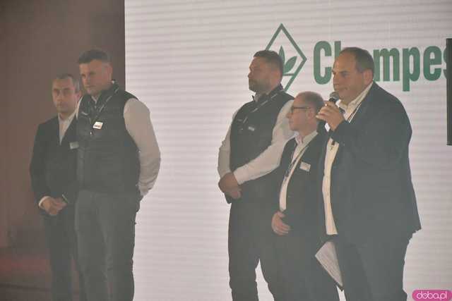 [FOTO, WIDEO] Zobaczcie, jak wygląda przyszłość maszyn rolniczych – premiera ciągnika Fendt 600 w Stoszowicach