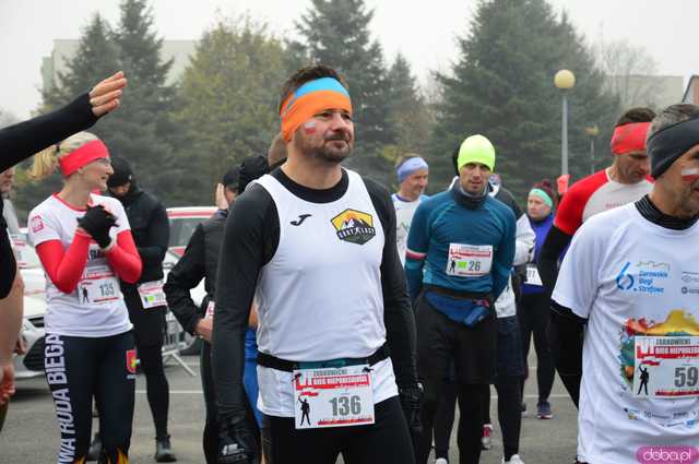 [FOTO, WIDEO] Ząbkowice Śląskie biegną dla Niepodległej – Patriotyzm na sportowo podczas 6. Biegu Niepodległości