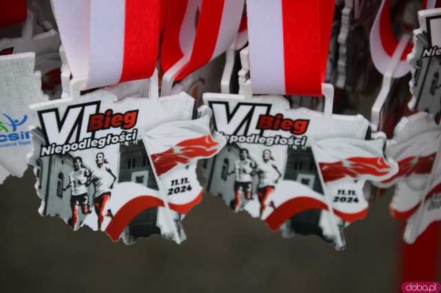 [FOTO, WIDEO] Ząbkowice Śląskie biegną dla Niepodległej – Patriotyzm na sportowo podczas 6. Biegu Niepodległości