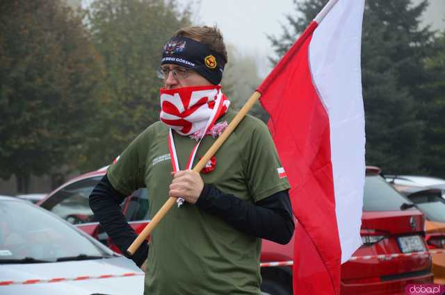 [FOTO, WIDEO] Ząbkowice Śląskie biegną dla Niepodległej – Patriotyzm na sportowo podczas 6. Biegu Niepodległości