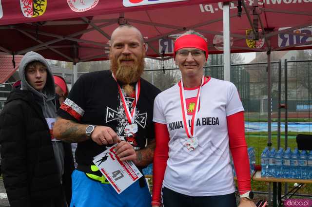 [FOTO, WIDEO] Ząbkowice Śląskie biegną dla Niepodległej – Patriotyzm na sportowo podczas 6. Biegu Niepodległości
