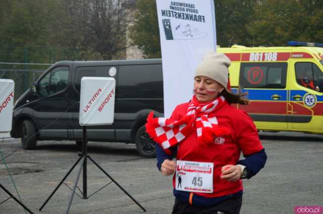 [FOTO, WIDEO] Ząbkowice Śląskie biegną dla Niepodległej – Patriotyzm na sportowo podczas 6. Biegu Niepodległości