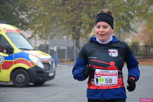 [FOTO, WIDEO] Ząbkowice Śląskie biegną dla Niepodległej – Patriotyzm na sportowo podczas 6. Biegu Niepodległości