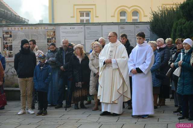 W hołdzie bohaterom – mieszkańcy Barda świętowali 106 lat wolnej Polski