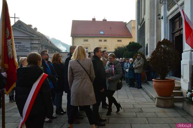 W hołdzie bohaterom – mieszkańcy Barda świętowali 106 lat wolnej Polski