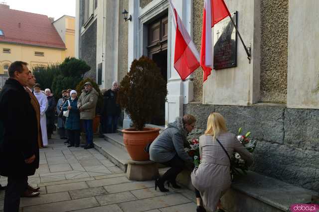 W hołdzie bohaterom – mieszkańcy Barda świętowali 106 lat wolnej Polski