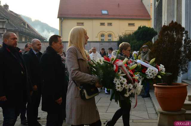 W hołdzie bohaterom – mieszkańcy Barda świętowali 106 lat wolnej Polski