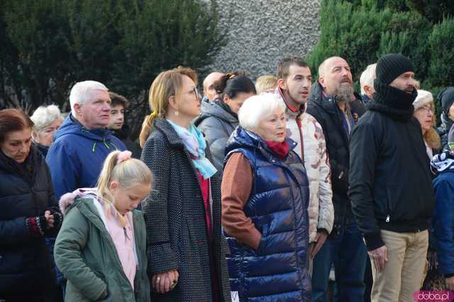 W hołdzie bohaterom – mieszkańcy Barda świętowali 106 lat wolnej Polski
