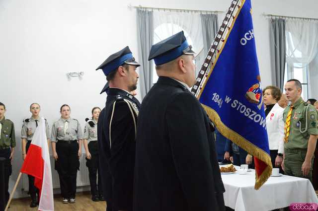 Moc pieśni patriotycznych w Świetlicy Wiejskiej w Stoszowicach 