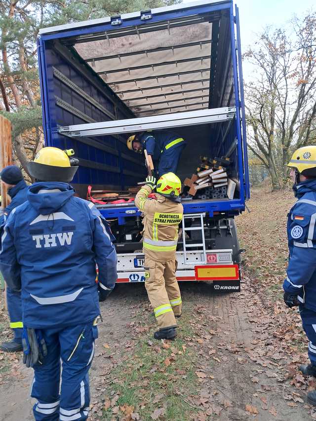 [FOTO] Strażacy z gminy Stoszowice na polsko-niemieckich ćwiczeniach w Berlinie