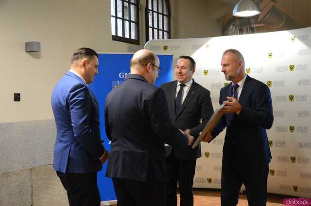[FOTO, WIDEO] Turystyczny magnes Dolnego Śląska: Jak zabytki wpływają na rozwój regionu?