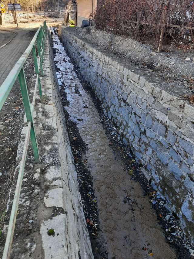 [FOTO] Trwa udrożnianie potoków w gminie Bardo