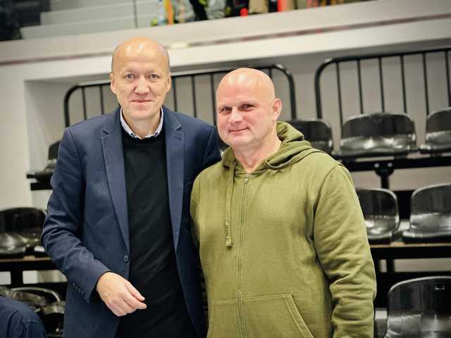 [FOTO] Szczypiornistki rywalizowały w Memoriale Janusza Kwaśnicy w Ziębicach
