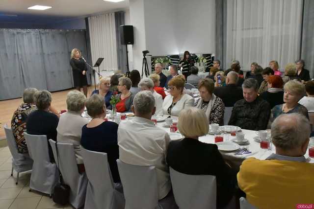 [FOTO, WIDEO] SeniorVita 2024: Wspólna podróż ku zdrowiu i radości w Mąkolnie