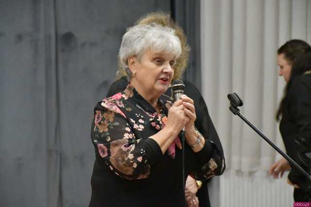 [FOTO, WIDEO] SeniorVita 2024: Wspólna podróż ku zdrowiu i radości w Mąkolnie
