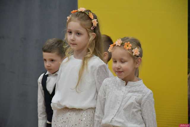 [FOTO, WIDEO] SeniorVita 2024: Wspólna podróż ku zdrowiu i radości w Mąkolnie