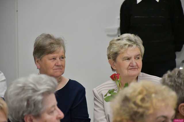 [FOTO, WIDEO] SeniorVita 2024: Wspólna podróż ku zdrowiu i radości w Mąkolnie