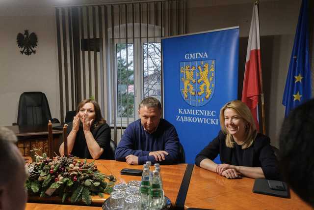 Kamieniec Ząbkowicki liderem w odbudowie po powodzi – nowe mieszkania dla mieszkańców
