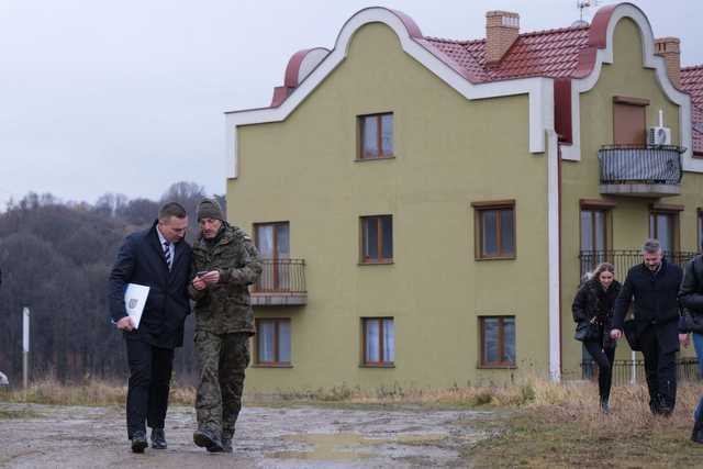 Kamieniec Ząbkowicki liderem w odbudowie po powodzi – nowe mieszkania dla mieszkańców