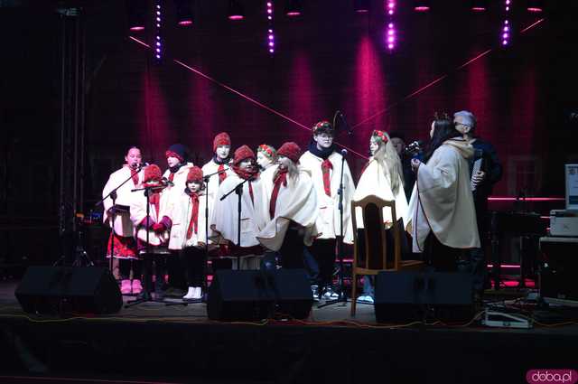 [FOTO,WIDEO] Bożonarodzeniowy Jarmark Górniczych Tradycji w Złotym Stoku
