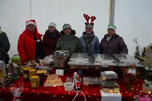 [FOTO,WIDEO] Jarmark Mikołajkowy w Kamieńcu Ząbkowickim 
