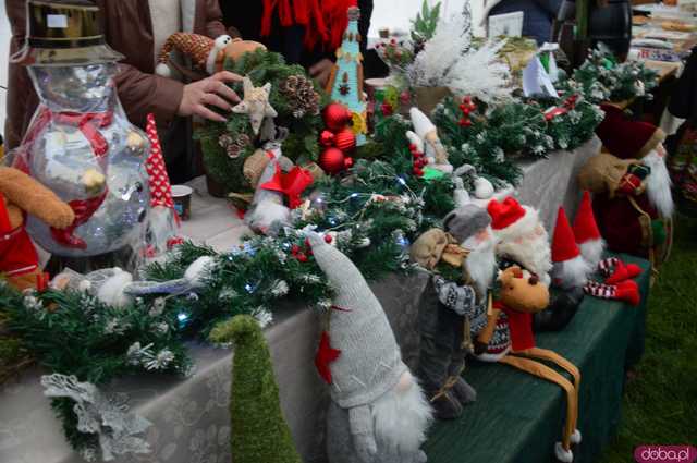 [FOTO,WIDEO] Jarmark Mikołajkowy w Kamieńcu Ząbkowickim 