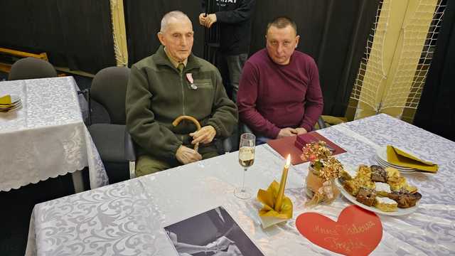 [FOTO] Miłość silniejsza niż czas: 12 par z Barda świętowało swoje jubileusze 