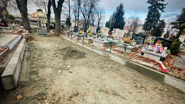 [FOTO] Modernizacja cmentarza w Ziębicach za ponad 2,5 miliona złotych -  co się zmieni?