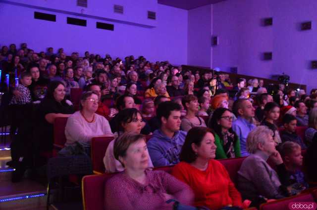 [FOTO,WIDEO] Świąteczne Anioły rozświetliły Ząbkowice Śląskie - wyjątkowy koncert Szkoły Muzycznej 