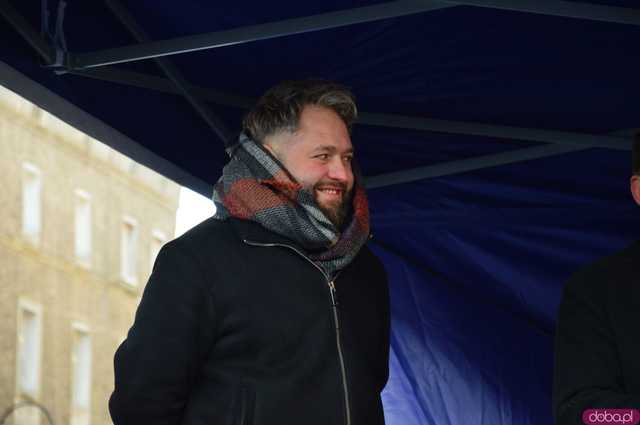 [FOTO, WIDEO] Święta tuż za rogiem – Ziębicki Jarmark Bożonarodzeniowy