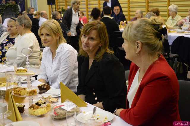[FOTO, WIDEO] Wyjątkowy wieczór w Przyłęku – mieszkańcy Barda razem przy świątecznym stole