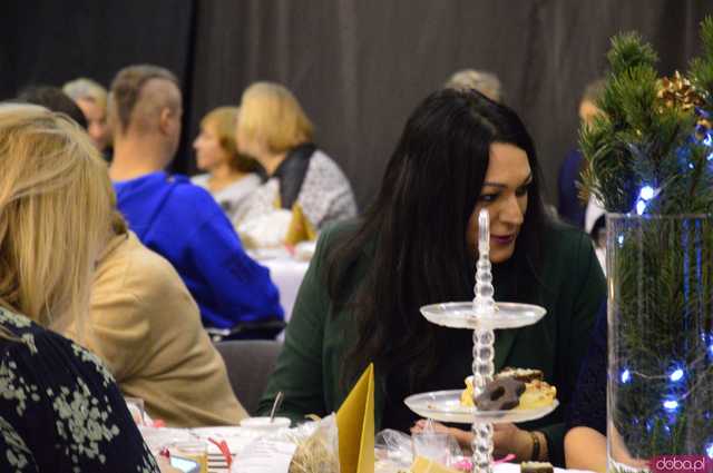 [FOTO, WIDEO] Wyjątkowy wieczór w Przyłęku – mieszkańcy Barda razem przy świątecznym stole