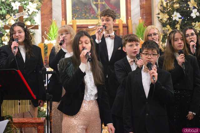 [FOTO] Koncert charytatywny dla Wojtka w Przedborowej 