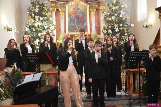 [FOTO] Koncert charytatywny dla Wojtka w Przedborowej 