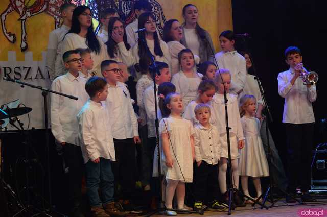 [FOTO, WIDEO] Trzej Królowie przeszli ulicami Ząbkowic Śląskich wspólnie z mieszkańcami!