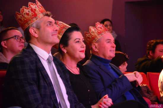 [FOTO, WIDEO] Trzej Królowie przeszli ulicami Ząbkowic Śląskich wspólnie z mieszkańcami!