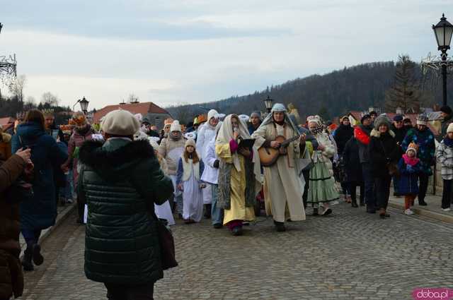[FOTO,WIDEO] Już 13 raz Orszak Trzech Króli przeszedł ulicami Barda 