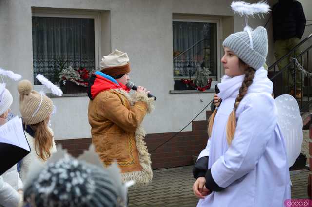 [FOTO,WIDEO] Już 13 raz Orszak Trzech Króli przeszedł ulicami Barda 