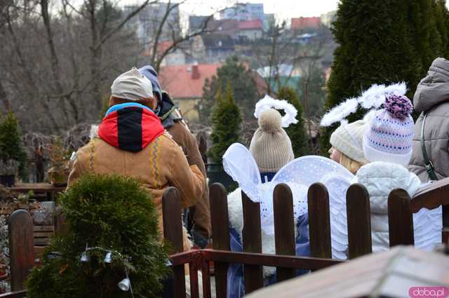 [FOTO,WIDEO] Już 13 raz Orszak Trzech Króli przeszedł ulicami Barda 