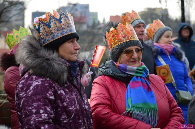 [FOTO,WIDEO] Już 13 raz Orszak Trzech Króli przeszedł ulicami Barda 