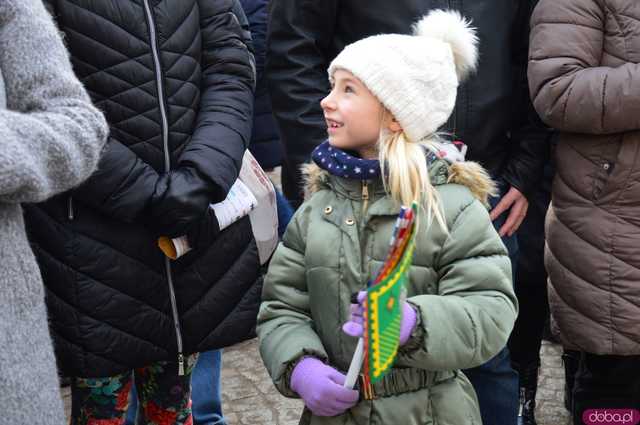 [FOTO,WIDEO] Już 13 raz Orszak Trzech Króli przeszedł ulicami Barda 
